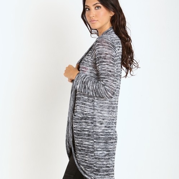 Splendid Sweaters - Splendid • NWT Striped Circle Cardigan